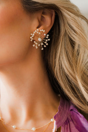 Wired Pearl Stud Earrings